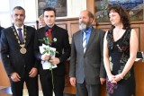 Tanvaldští gymnazisté převzali svá maturitní vysvědčení 2019