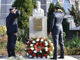 Slavnostní položení věnce u pomníku T. G. Masaryka 