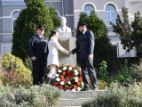 Slavnostní položení věnce u pomníku T. G. Masaryka 