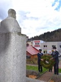 Slavnostní kladení věnce u sochy T.G.Masaryka