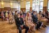 Tanvaldští gymnazisté převzali svá maturitní vysvědčení