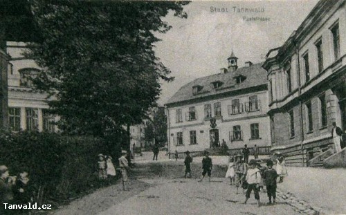 dnešní Poštovní ulice - rok 1906