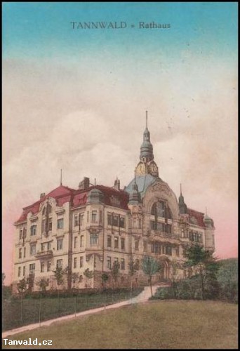 budova radnice z roku 1917