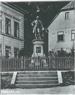 pomník císaře Josefa II. na Horním Tanvaldě